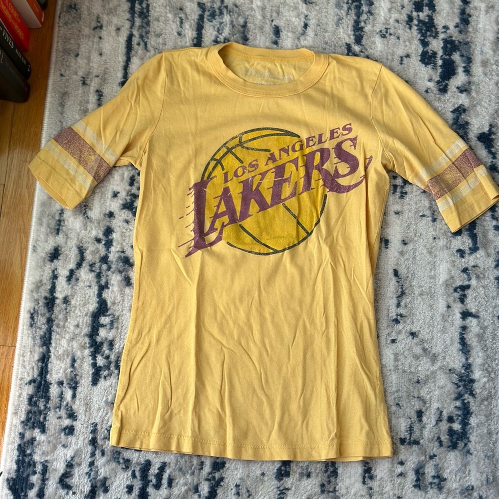 Vintage Laker’s Short Sleeve Johnson Tee